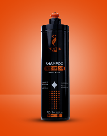 Shampoo Regenerador Profissional, para tratar, nutrir cabelos que passaram pelo processo de descoloração e mechas, atua devolvendo massa, lipídios e aminoácidos aos fios. Promovendo a recuperação da fibra capilar, evitando o emborrachamento, metal free, n